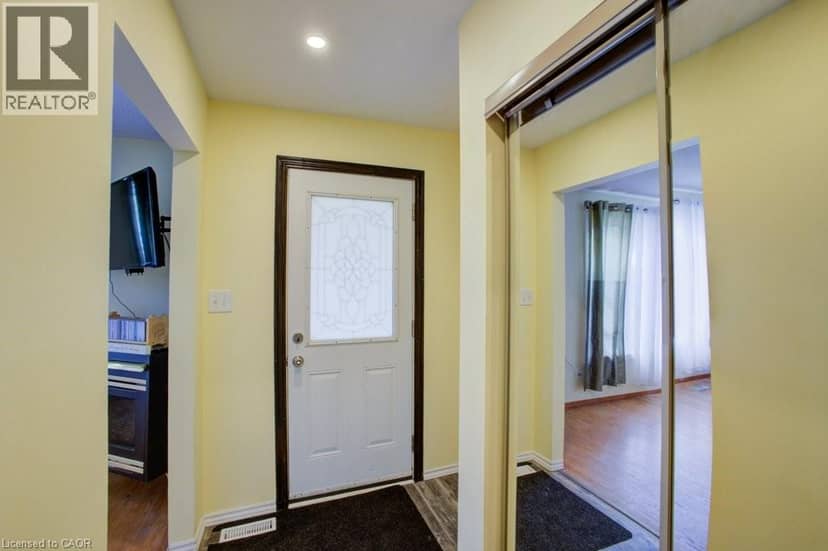 44 MADISON Avenue — photo 4 of 39