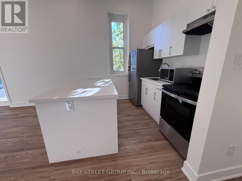 1311 Pape Avenue, Toronto, photo 6