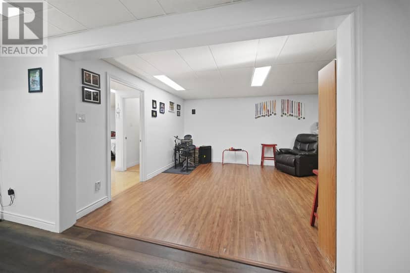 289 Old Martin Road — photo 30 of 40
