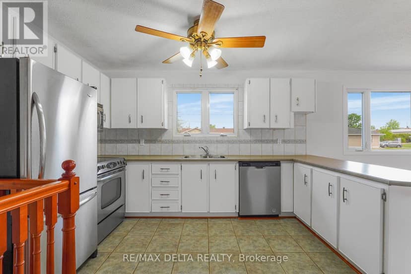 2022 Patricia Street — photo 12 of 34