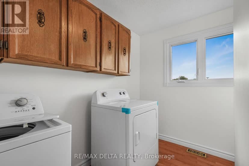 2022 Patricia Street — photo 15 of 34