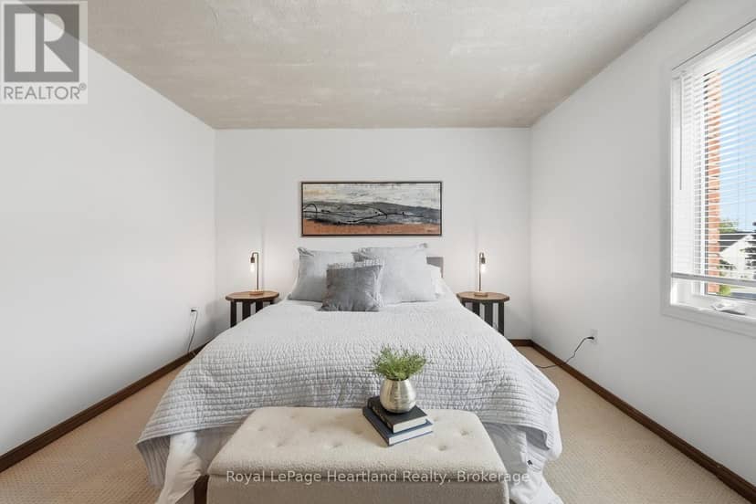 6 Alexander Street — photo 20 of 40