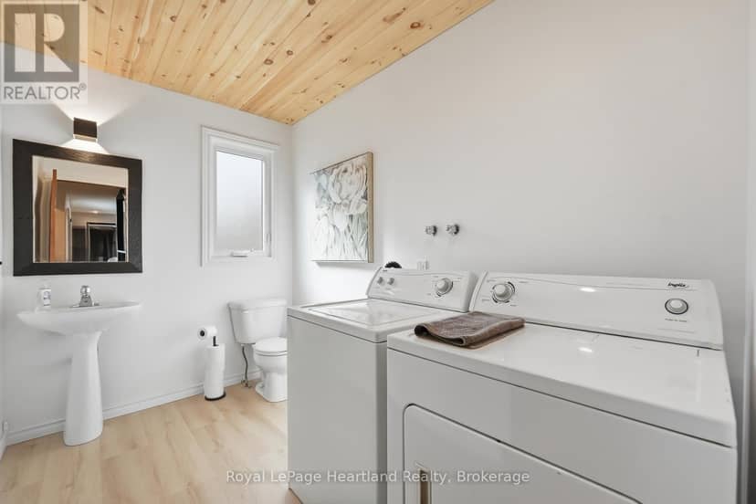 6 Alexander Street — photo 21 of 40