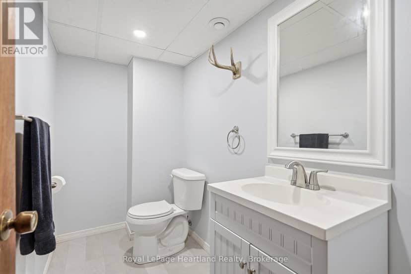 6 Alexander Street — photo 31 of 40