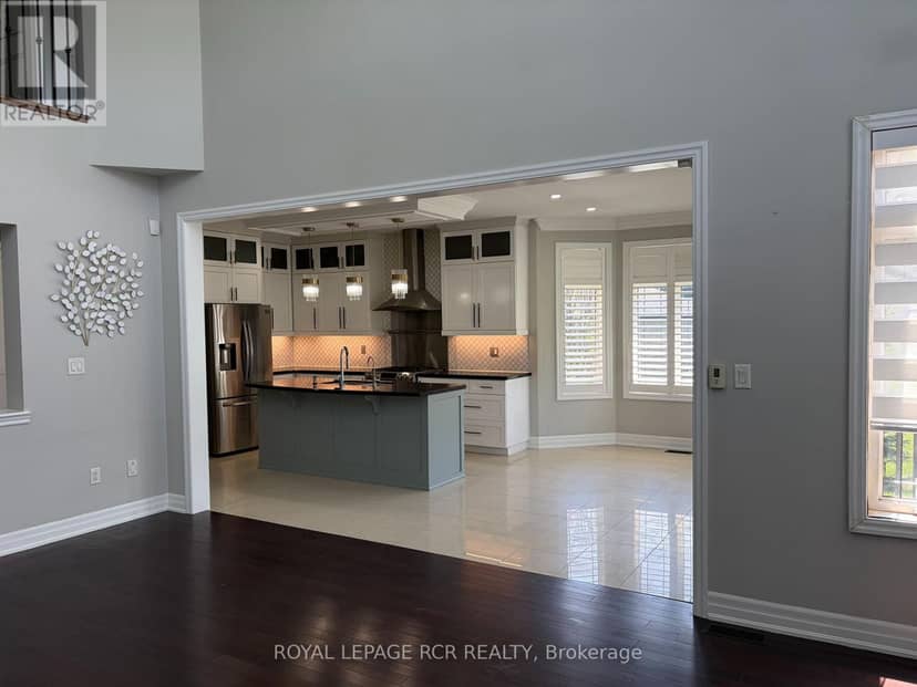 25 Brookhaven Crescent — photo 10 of 40