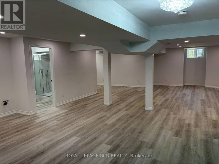 25 Brookhaven Crescent — photo 37 of 40