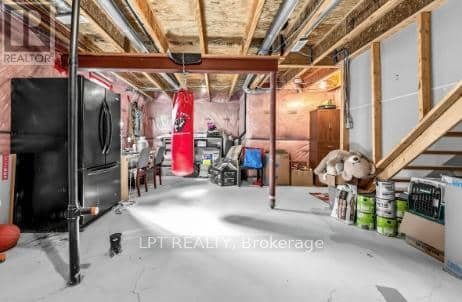 170 Fennamore Terrace — photo 13 of 15