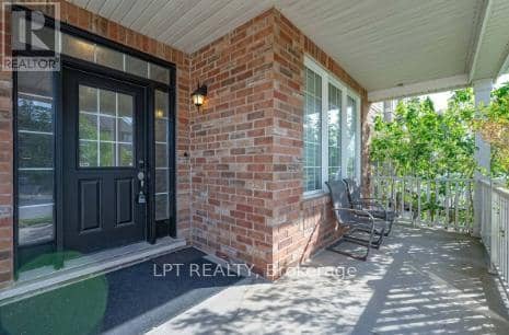 170 Fennamore Terrace — photo 2 of 15