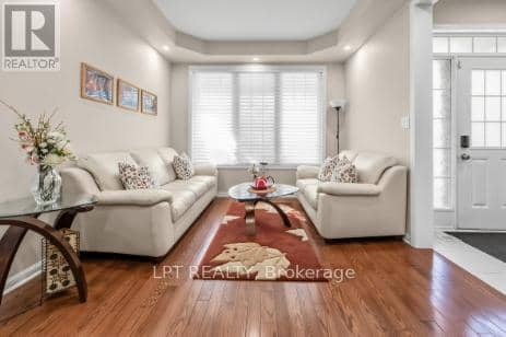 170 Fennamore Terrace — photo 3 of 15