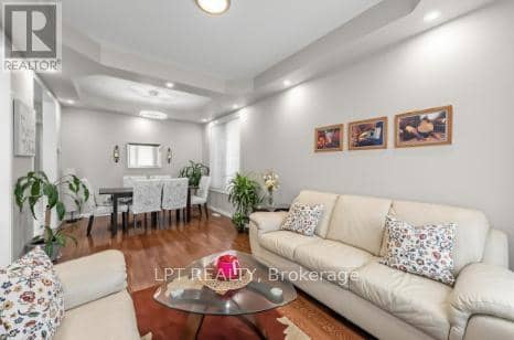 170 Fennamore Terrace — photo 4 of 15