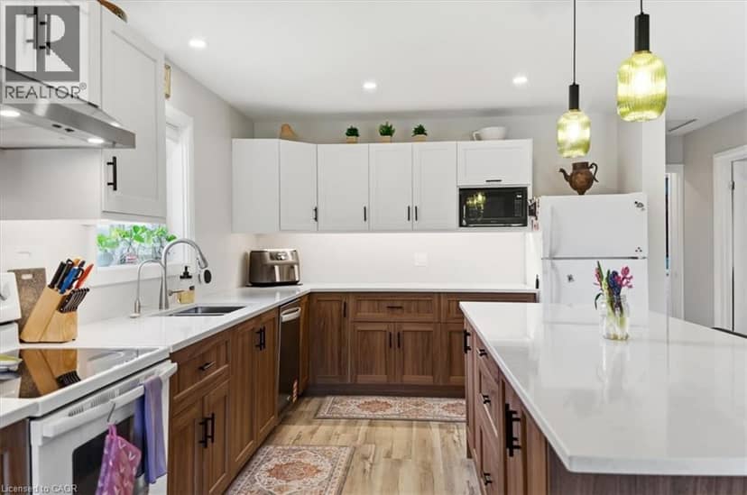 9487 MAAS PARK Drive, Mount Forest, photo 5