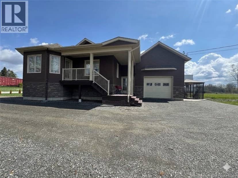 5 Gallant Street — photo 1 of 37