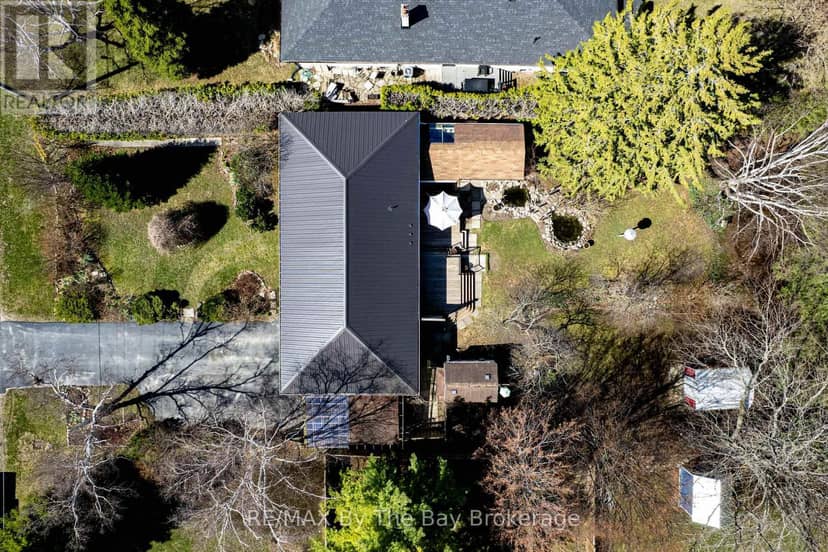 31 Saunders Street — photo 29 of 40