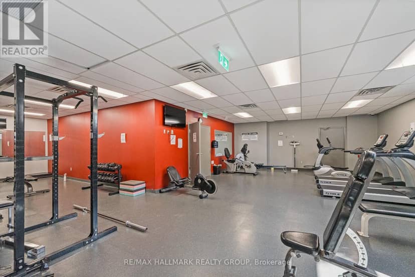 412 - 270 Brittany Drive — photo 24 of 32