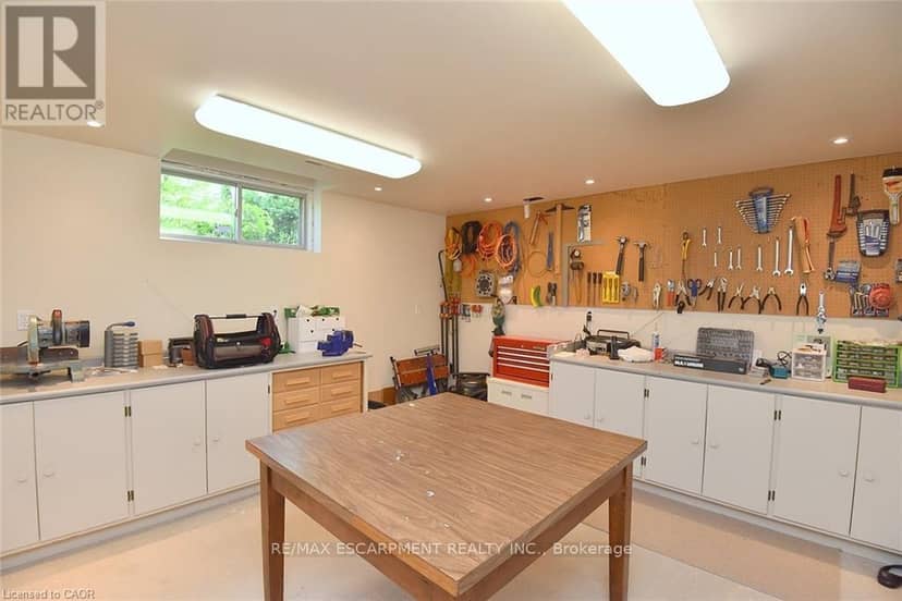 712 Robson Road — photo 32 of 40