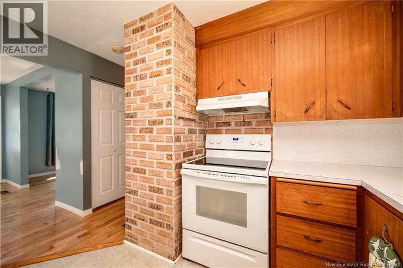 295 Buckingham Avenue — photo 29 of 40