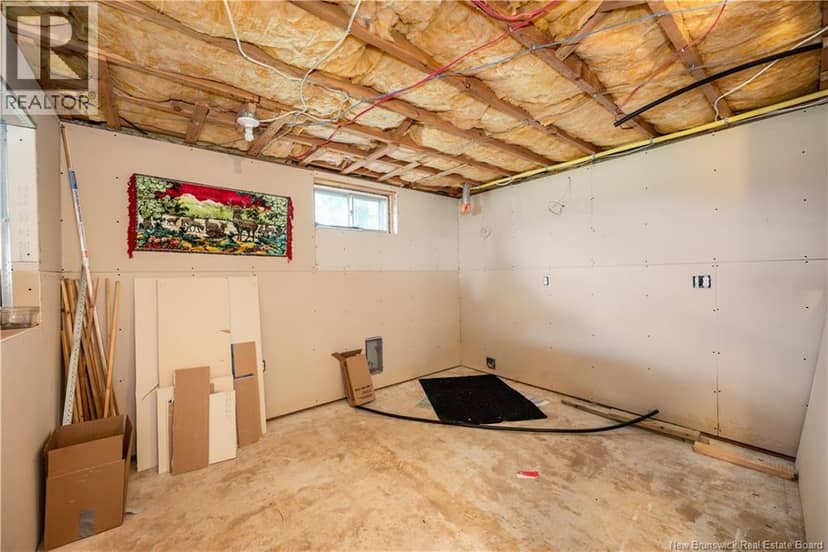 295 Buckingham Avenue — photo 37 of 40