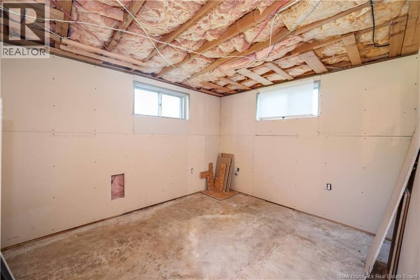 295 Buckingham Avenue — photo 38 of 40