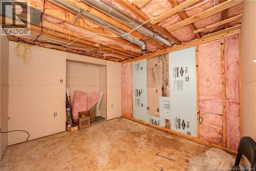295 Buckingham Avenue — photo 39 of 40