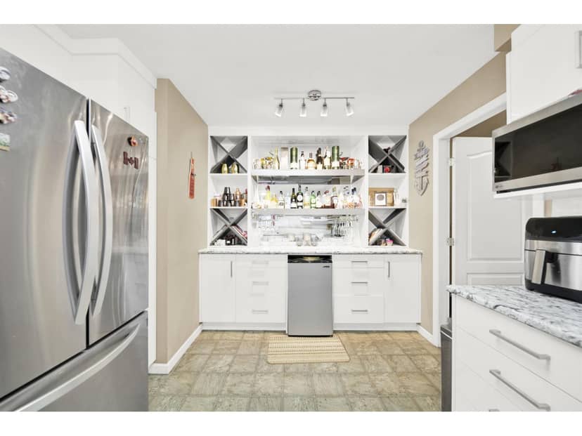 209 15298 20 AVENUE, Surrey, photo 6