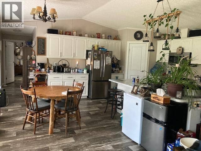 14398 RED CREEK ROAD, Charlie Lake, photo 3
