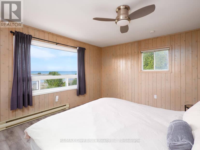 952 Dorcas Bay Road — photo 17 of 40
