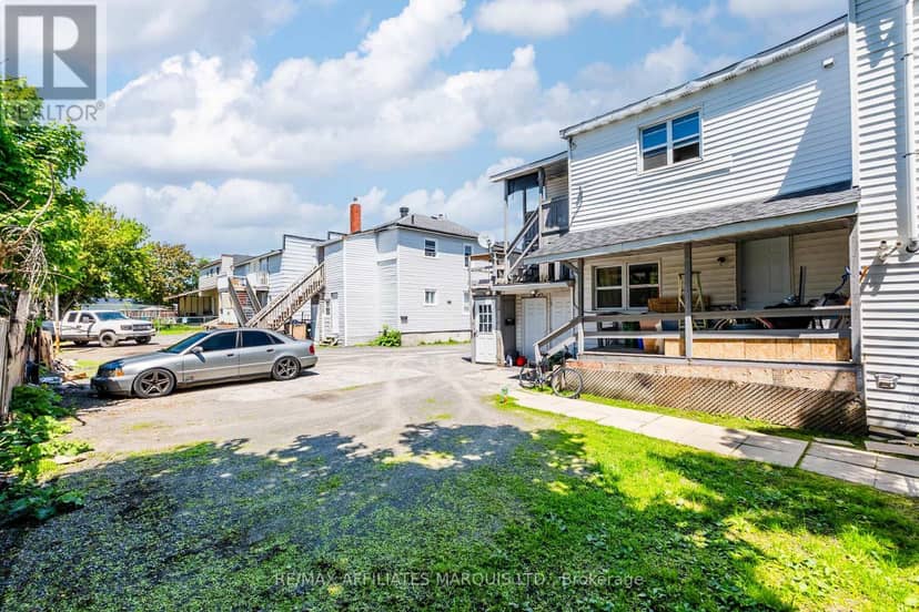 225 Louisa Street — photo 7 of 13
