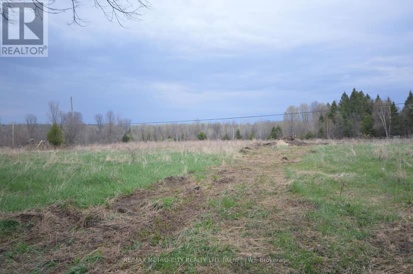 0 Flat Road, Greater Madawaska