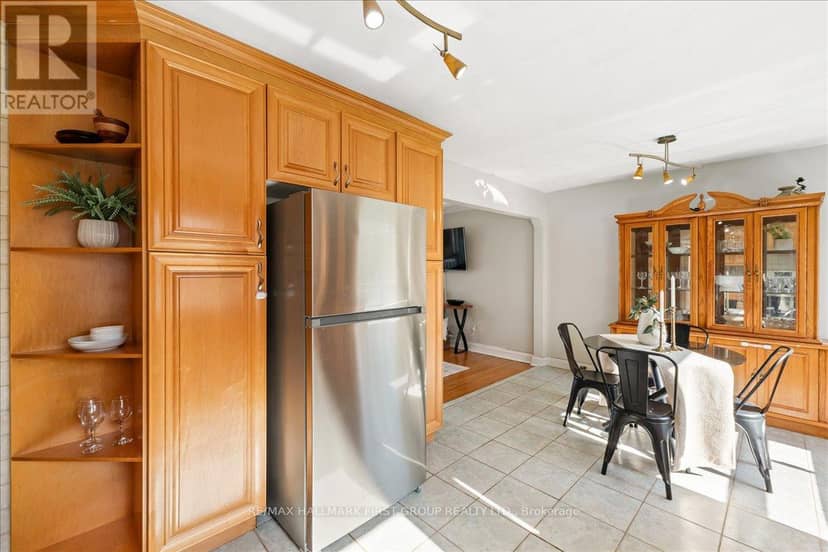 2690 Islington Avenue — photo 14 of 40