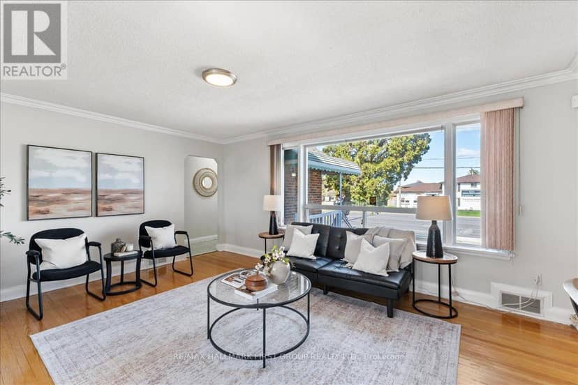 2690 Islington Avenue, Toronto, photo 8