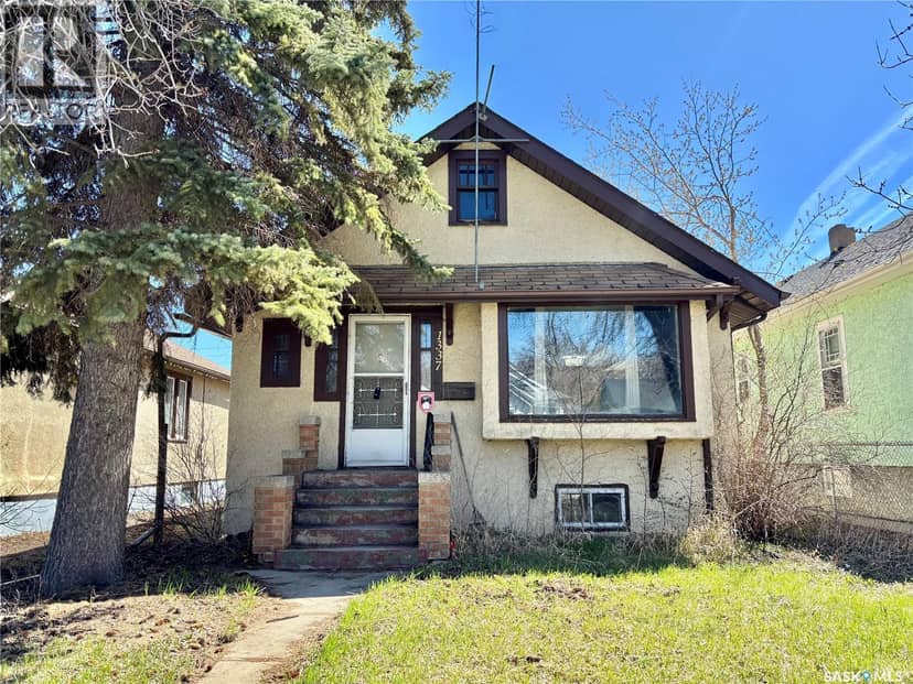 1337 Mctavish STREET — photo 1 of 24