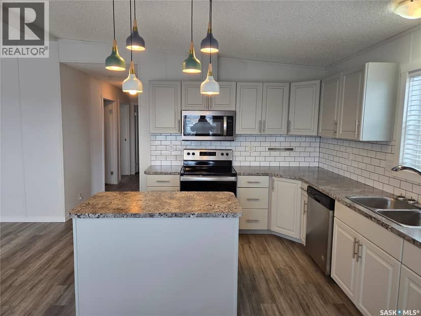 413 Railway STREET — photo 19 of 39