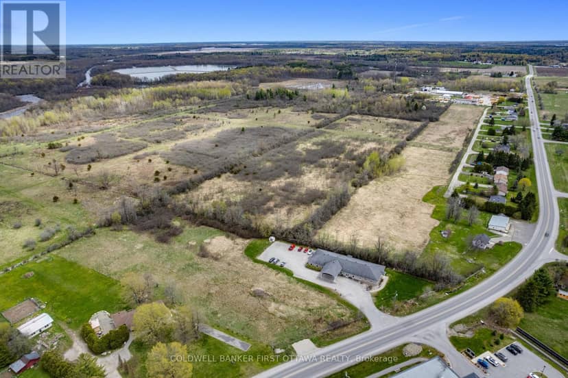 00 Rideau Ferry Road — photo 14 of 24