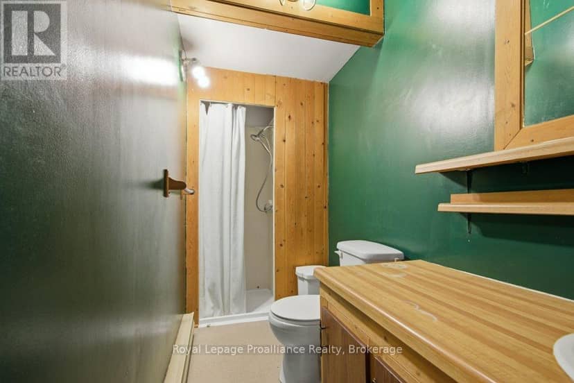 22579 Loyalist Parkway — photo 19 of 23