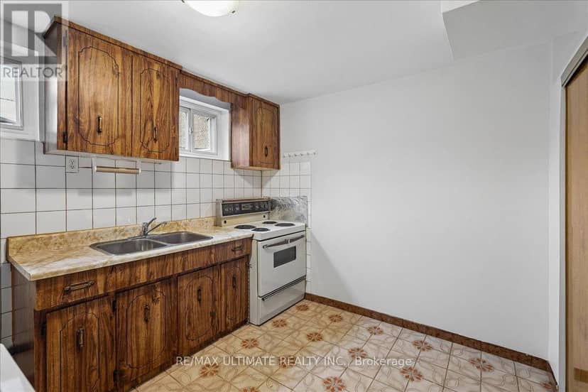12 Thurodale Avenue — photo 35 of 40