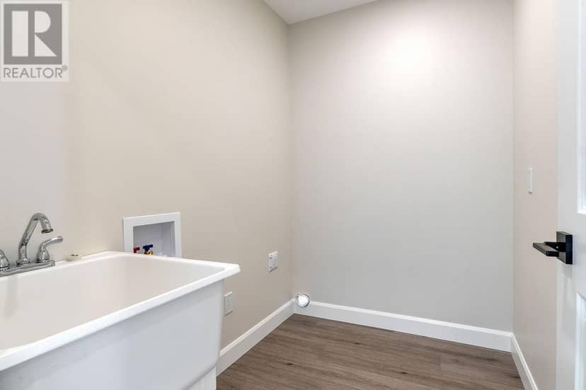 2951 Ruby Street — photo 15 of 30