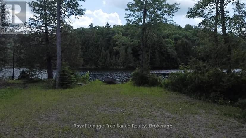 1033 Waterworth Lane, North Frontenac, photo 2