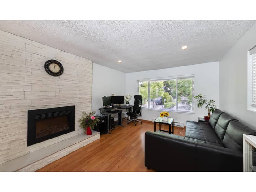 6711 Baker Road, Delta, photo 7