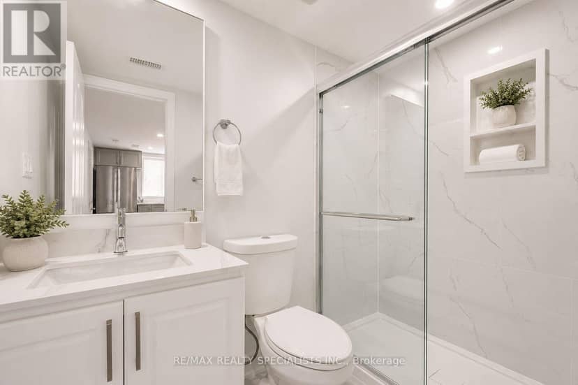 26 Allendale Road — photo 13 of 15