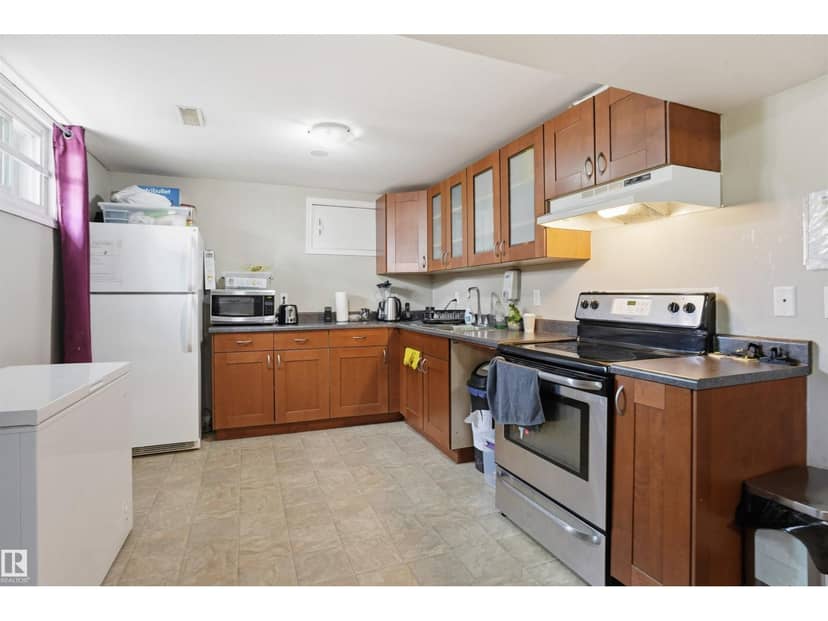 12908 120 AV NW, Edmonton, photo 8