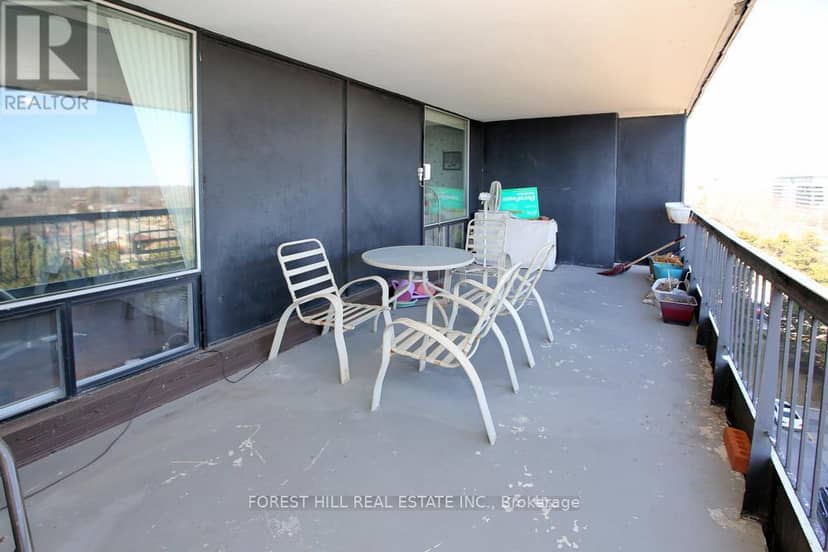 806 - 135 Antibes Drive — photo 11 of 12