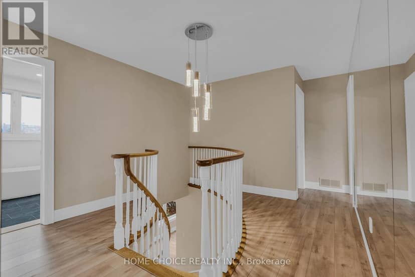 43 Golfwood Heights E — photo 21 of 40