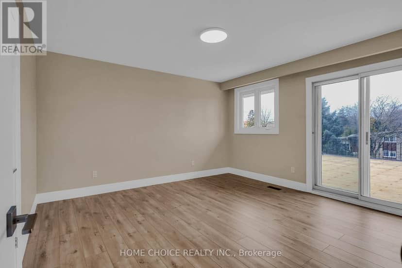 43 Golfwood Heights E — photo 31 of 40