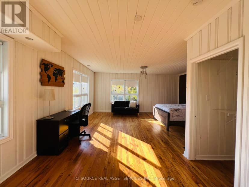 8 Renwood Place — photo 19 of 29