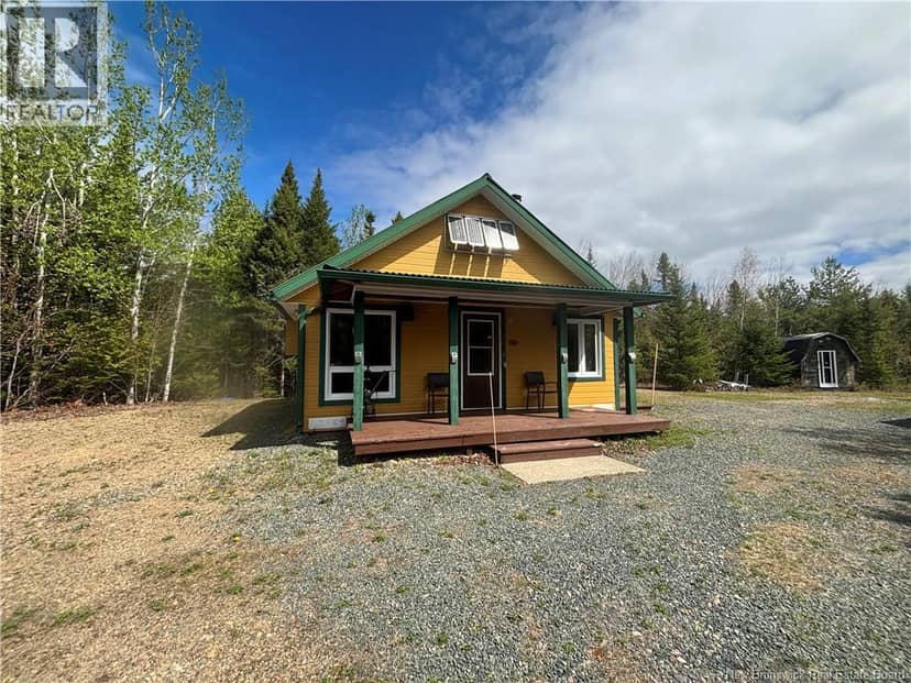 Camp Rue de la Gare, Pointe-Verte, photo 2