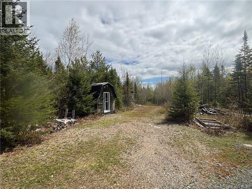 Camp Rue de la Gare, Pointe-Verte, photo 6