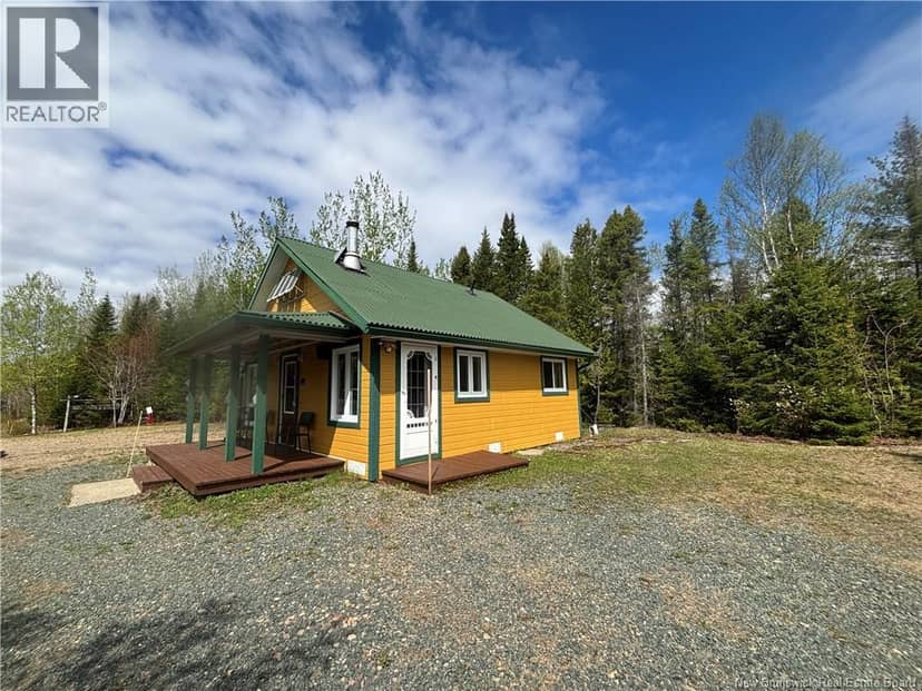 Camp Rue de la Gare, Pointe-Verte, photo 4