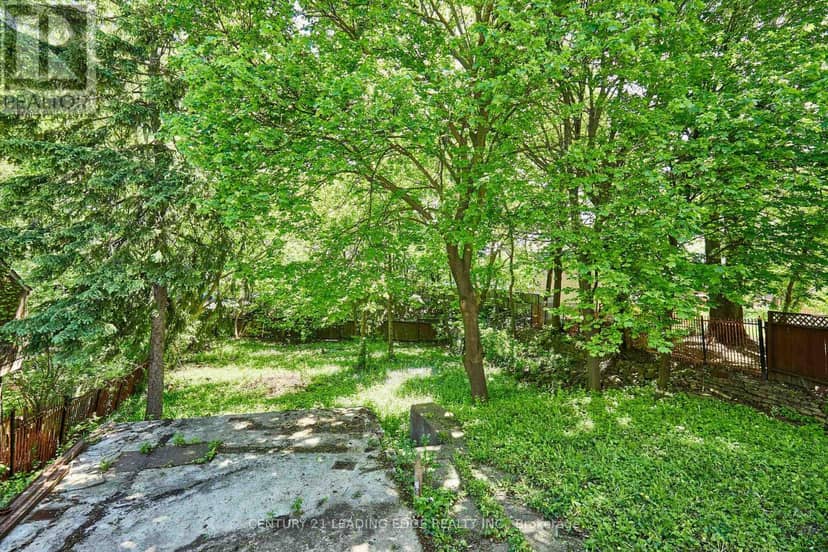 213 Phyllis Avenue — photo 14 of 40