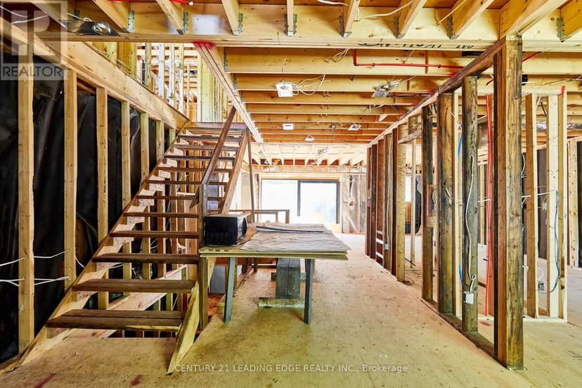 213 Phyllis Avenue — photo 24 of 40