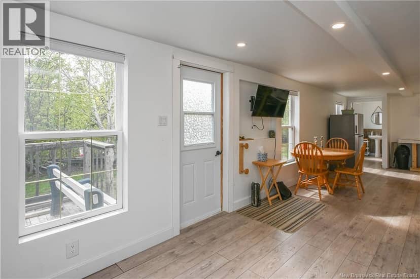 95 Acadie Street — photo 9 of 23